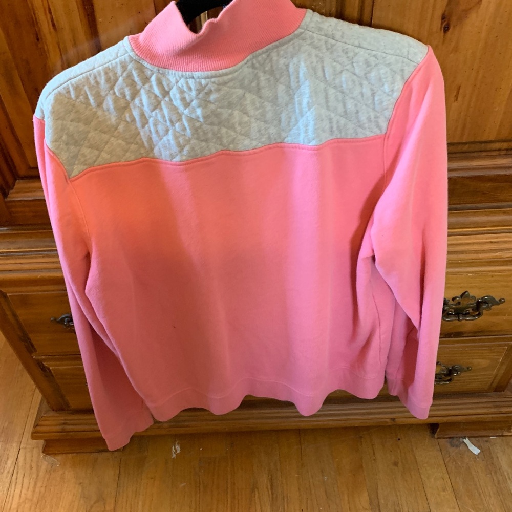 Ladies XL Vineyard Vines Shep Shirt !